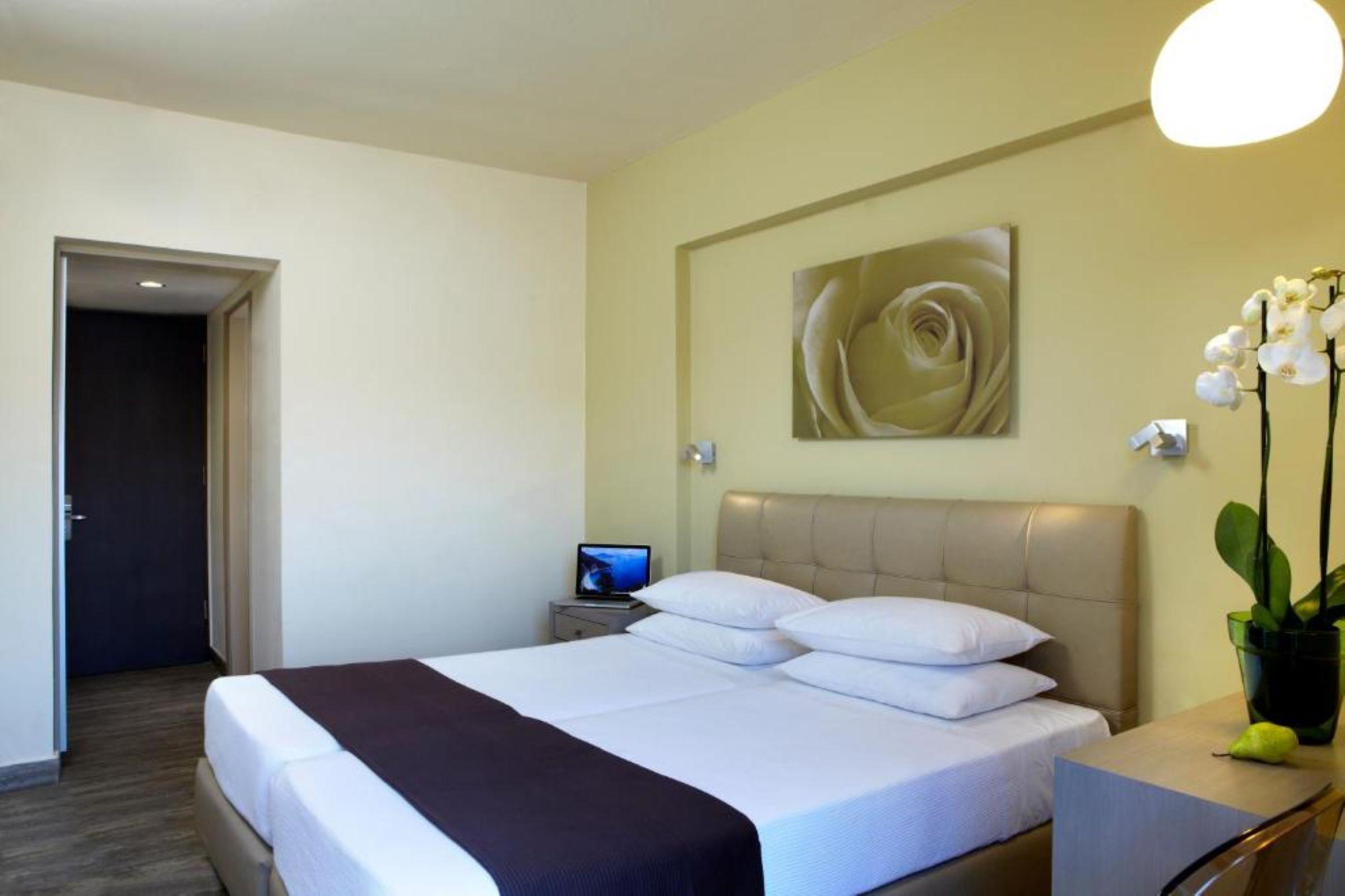 Mouikis Hotel Kefalonia Аргостолион Экстерьер фото