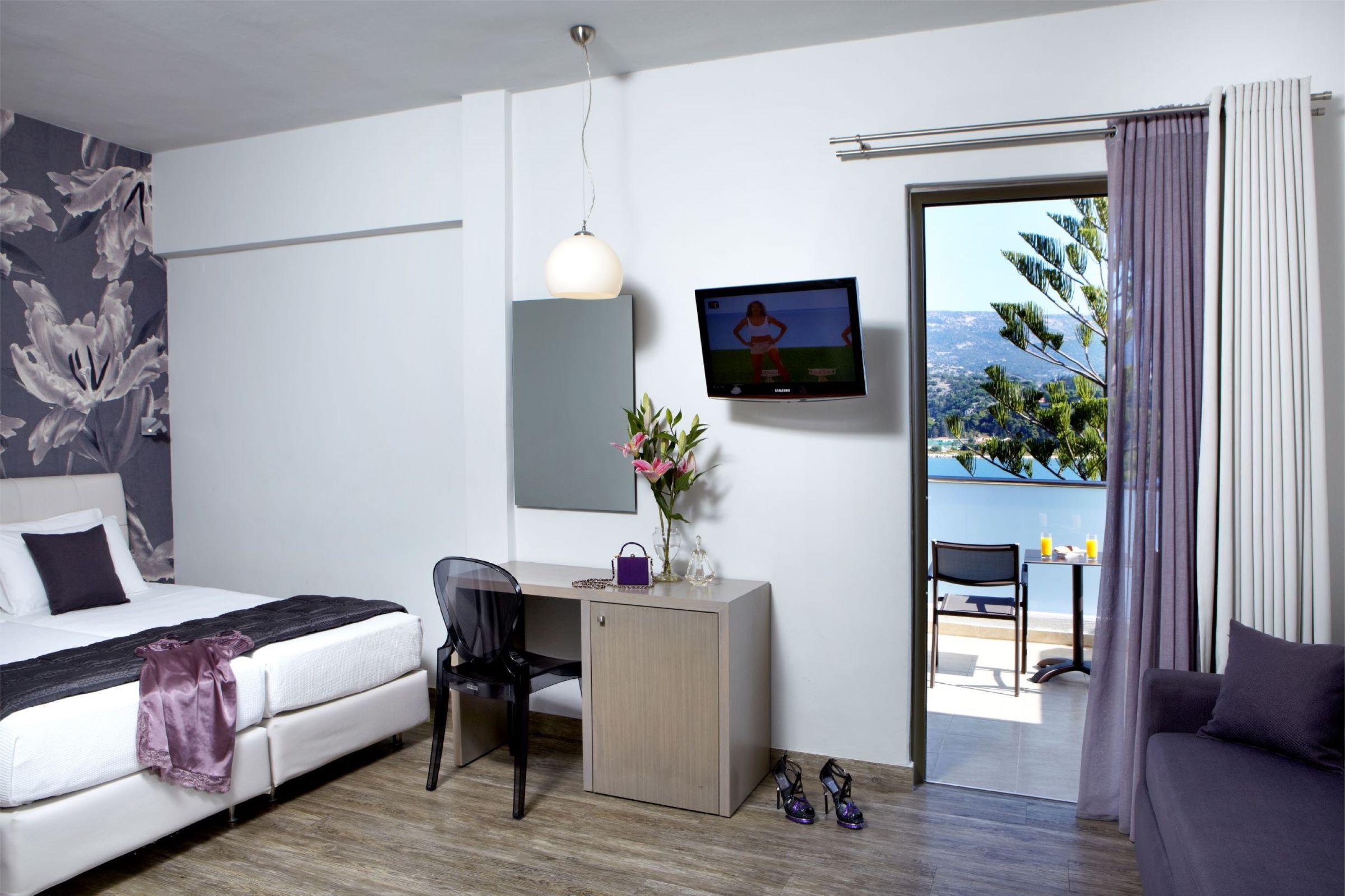 Mouikis Hotel Kefalonia Аргостолион Экстерьер фото