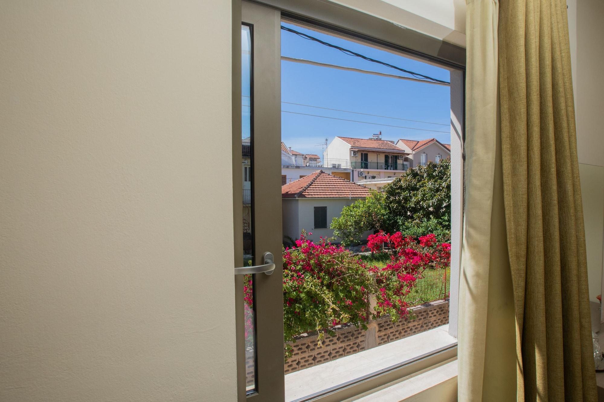 Mouikis Hotel Kefalonia Аргостолион Экстерьер фото