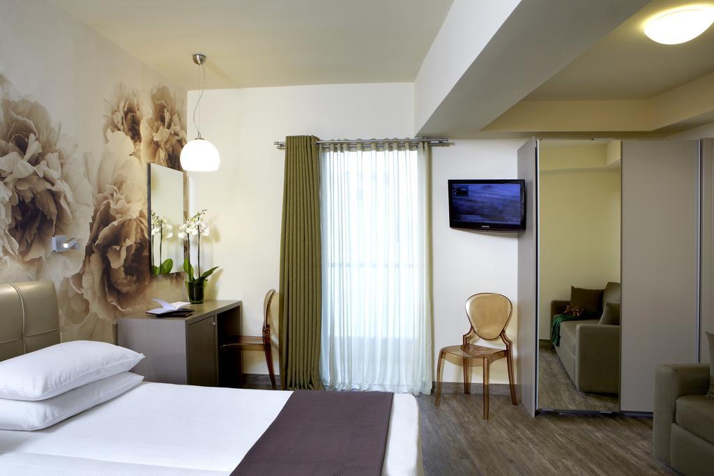 Mouikis Hotel Kefalonia Аргостолион Экстерьер фото